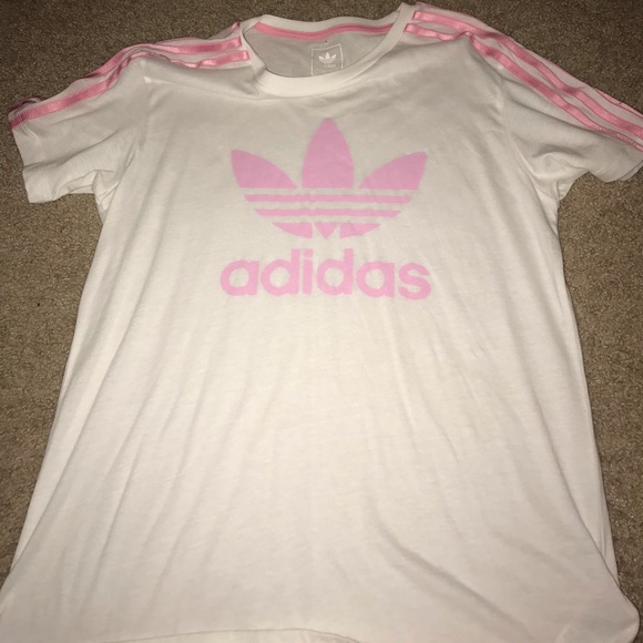 Adidas T-shirt - Picture 1 of 2